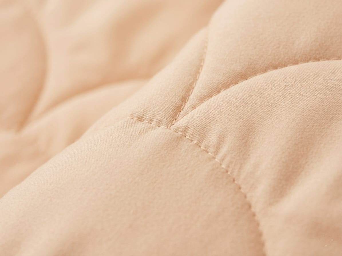 luxury peach bedspread set