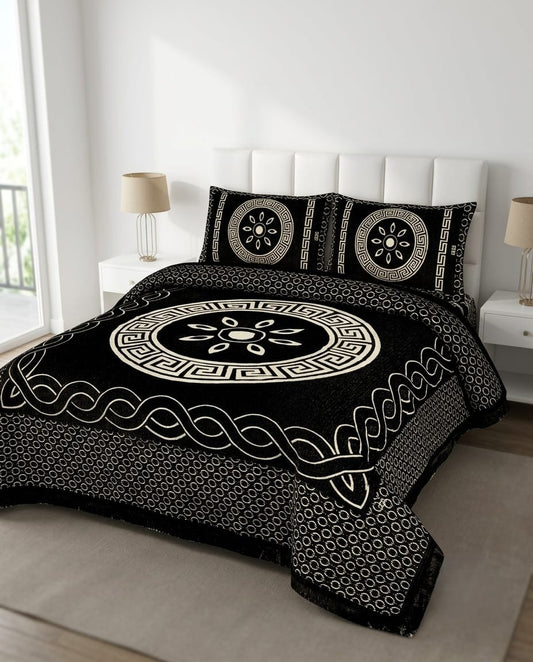 Velvet Bedsheet Set – 5 Piece
