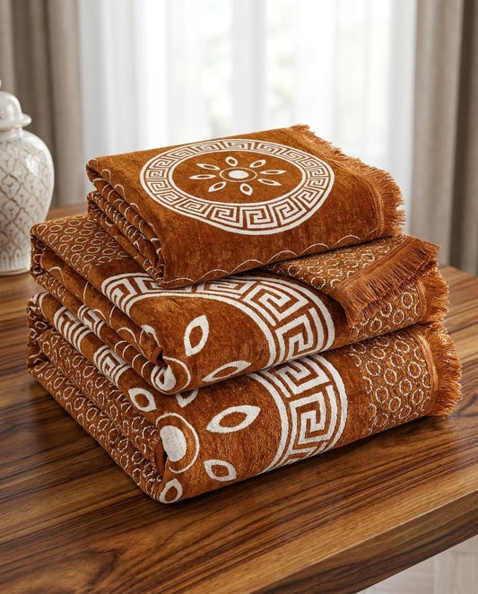 Velvet Bedsheet Set – 5 Piece
