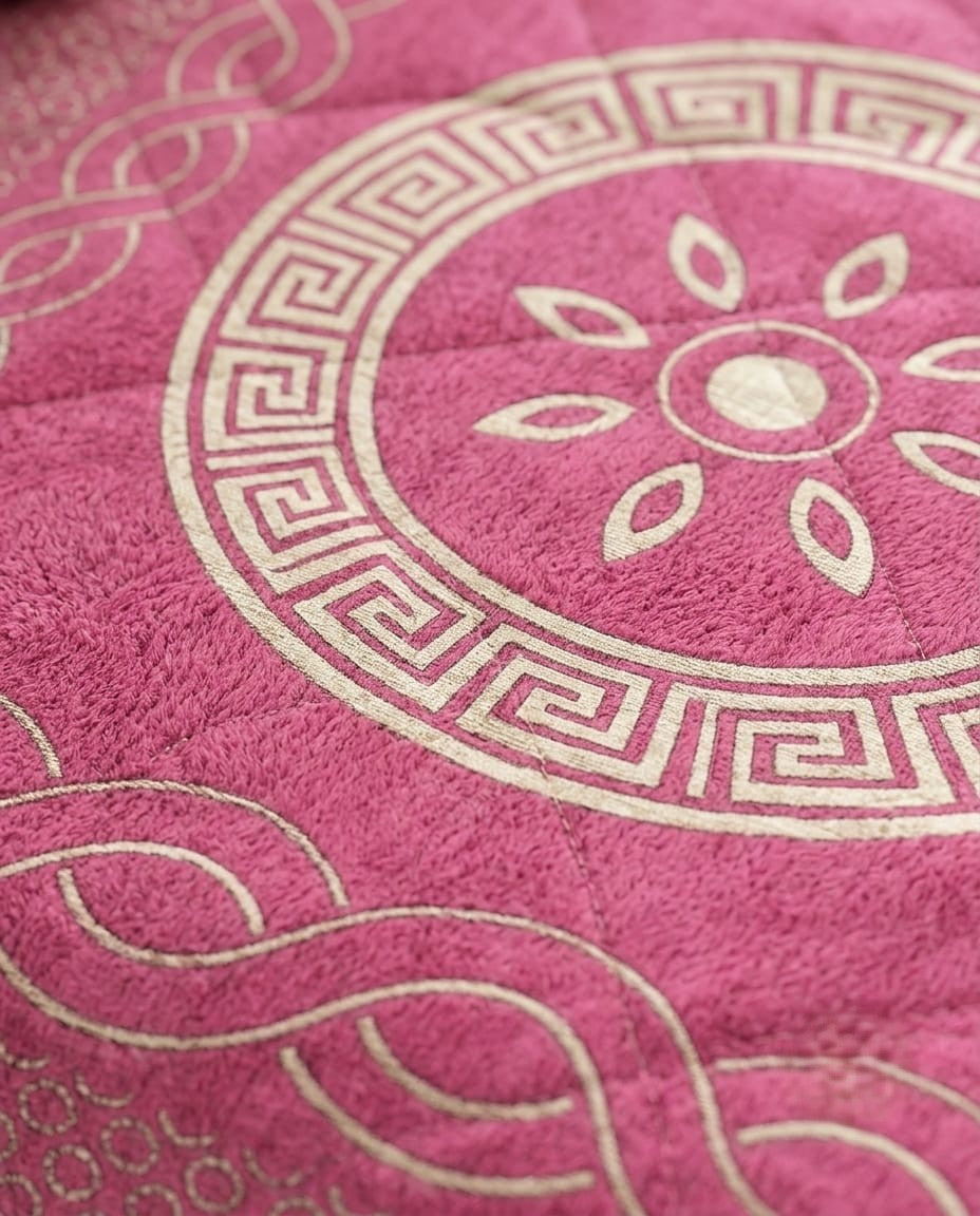 Velvet Bedsheet Set – 5 Piece