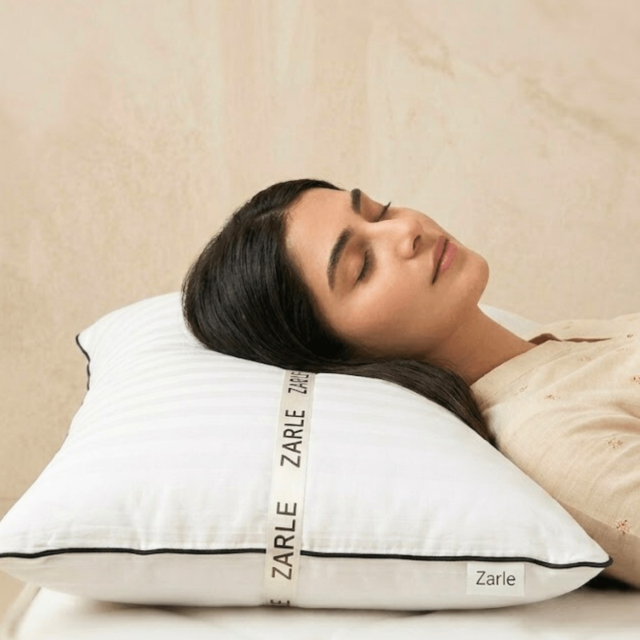 Hollow Fiber Filled Single Pillow - Zarle